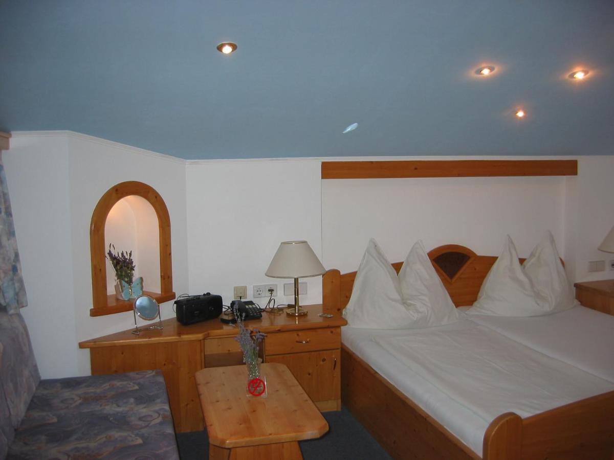 Gastehaus Heidi Bed & Breakfast Wals-Siezenheim Exterior photo