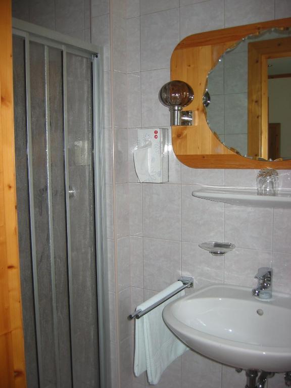 Gastehaus Heidi Bed & Breakfast Wals-Siezenheim Exterior photo
