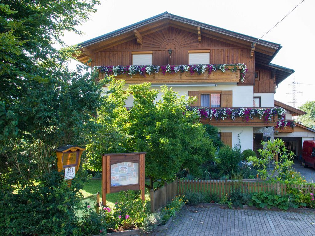 Gastehaus Heidi Bed & Breakfast Wals-Siezenheim Exterior photo