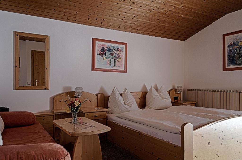 Gastehaus Heidi Bed & Breakfast Wals-Siezenheim Room photo